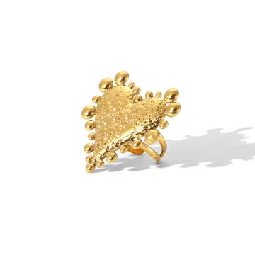 Bold heart Ring