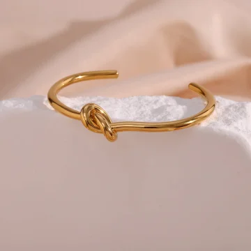 Lila - Knot Cuff Bracelet